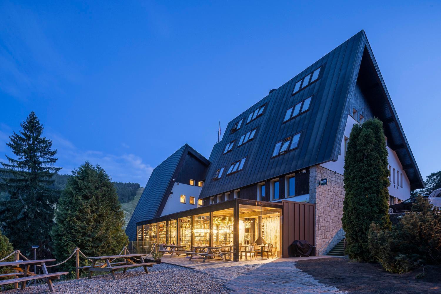Pytloun Wellness Hotel ハルラホフ エクステリア 写真