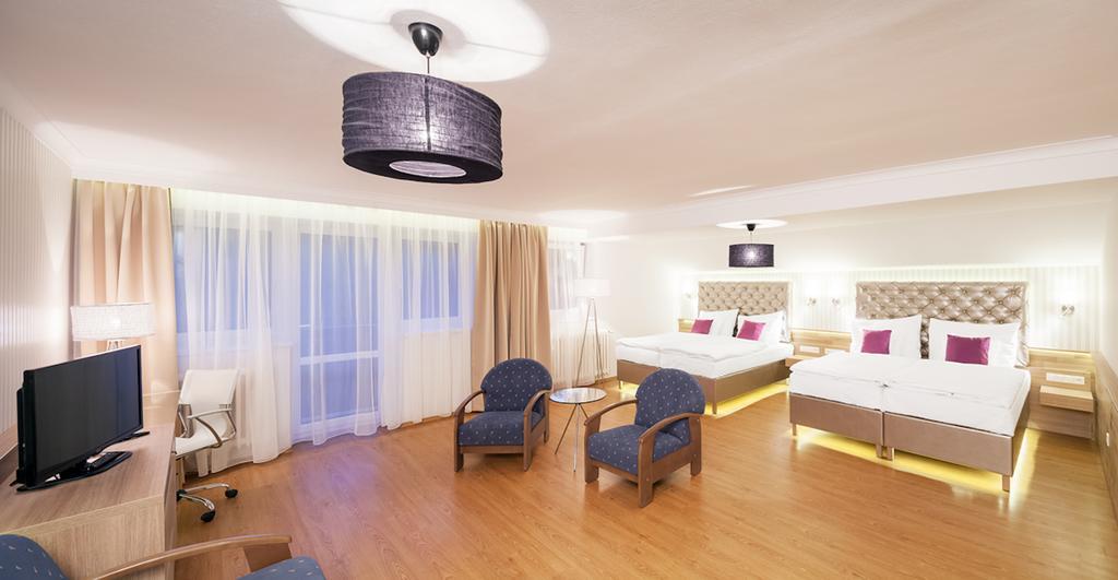 Pytloun Wellness Hotel ハルラホフ エクステリア 写真