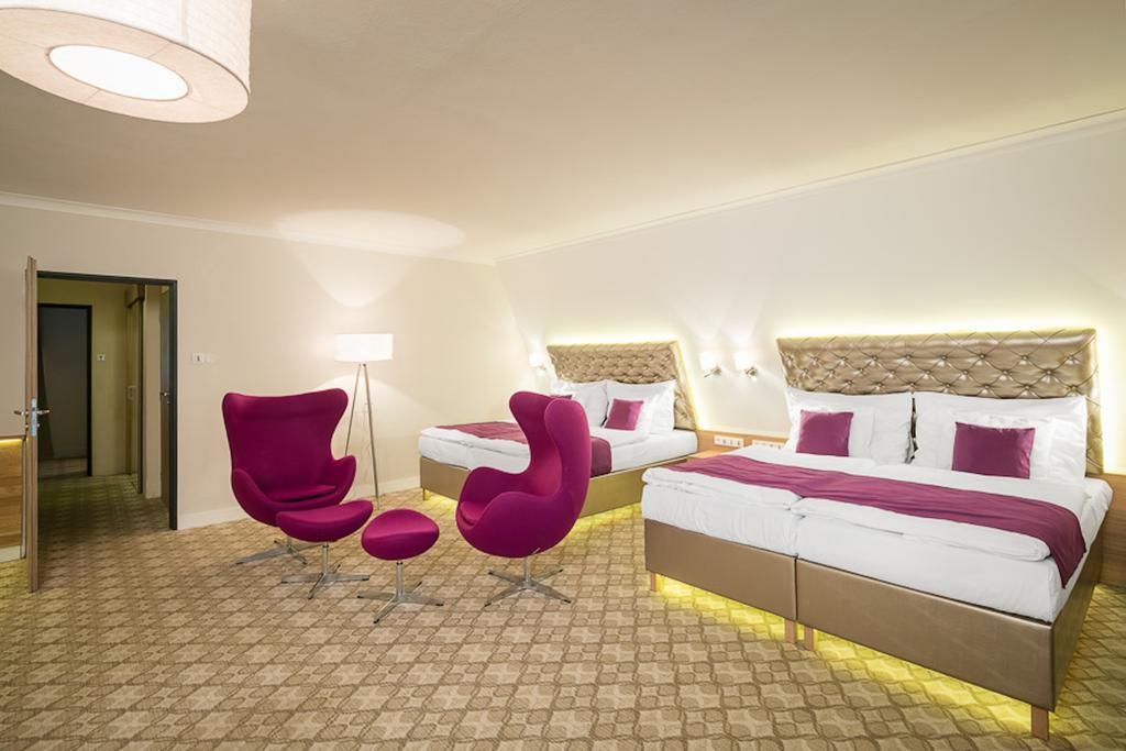Pytloun Wellness Hotel ハルラホフ エクステリア 写真
