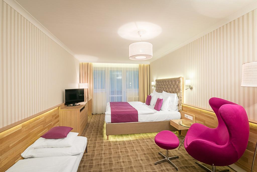 Pytloun Wellness Hotel ハルラホフ エクステリア 写真